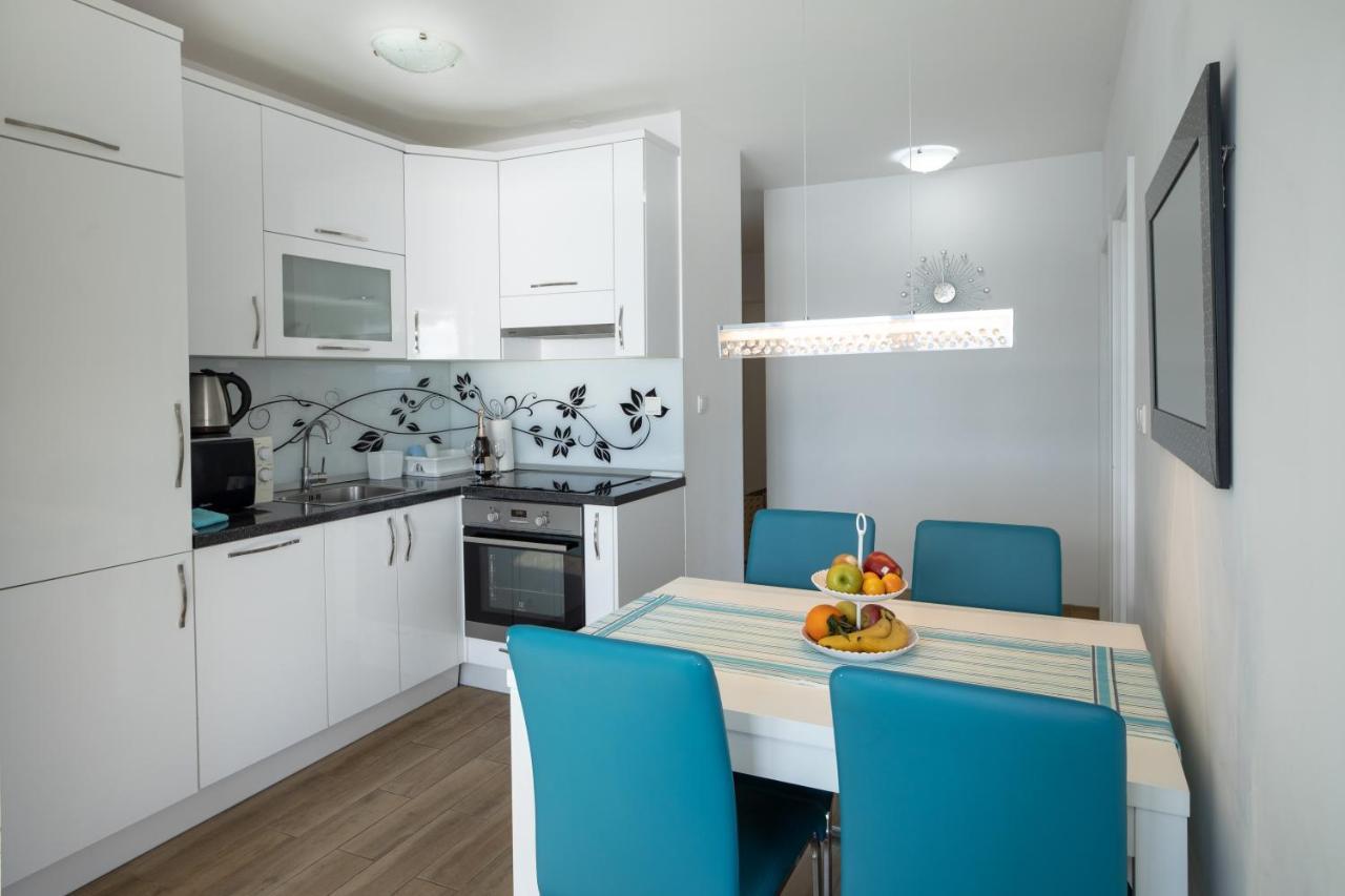 Apartman Nimfa Zivogosce Igrane Exterior foto